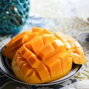 Seasonal Mangoes <p>1kg, Farm Fresh</p>